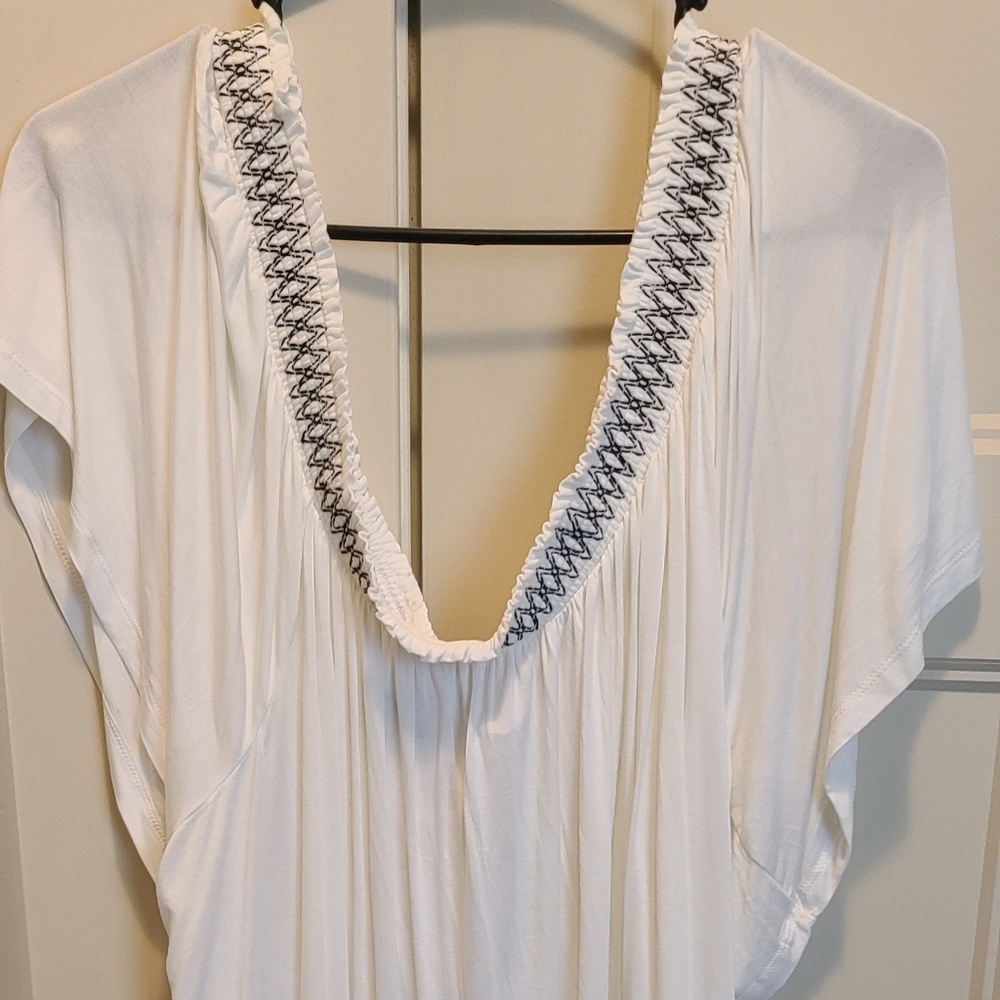 Torrid size 3x-4x off the shoulder blouse